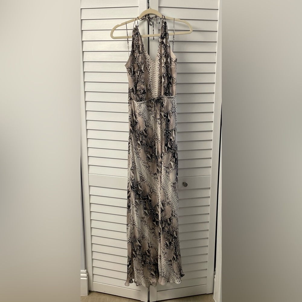 Haute hippie silk dress. It’s very flowy and has only been worn twice.